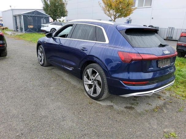 Audi e-tron 50 S-line 230 kW image number 3