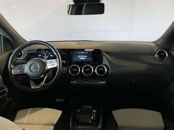 Mercedes-Benz GLA 180 85 kW image number 10