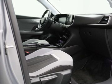 Car image 36