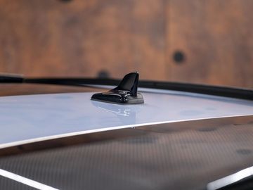 Car image 48