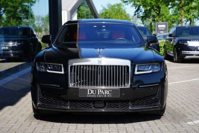 Car image 32