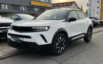 Car image 15