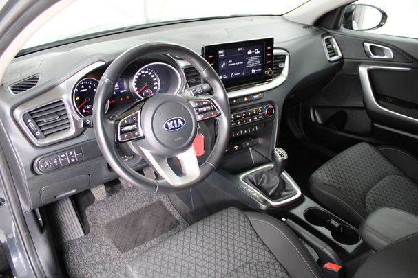 Kia XCeed 1.5 T-GDI 118 kW image number 10