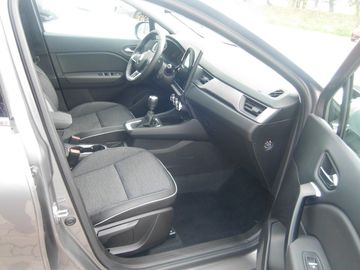 Car image 13