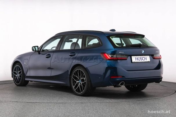 BMW 330 Touring xDrive 185 kW image number 2