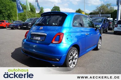 Car image 4