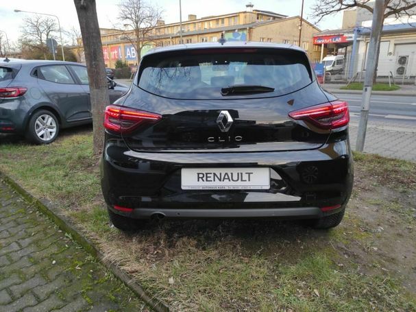 Renault Clio TCe 90 66 kW image number 6