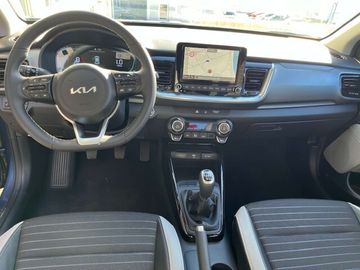 Car image 10