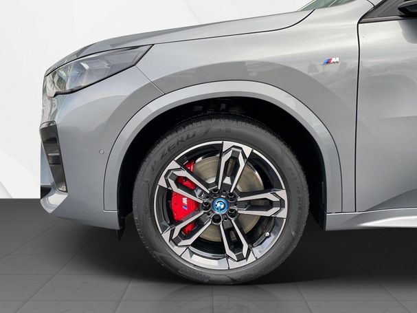 BMW iX2 xDrive30 M Sport Pro 230 kW image number 14