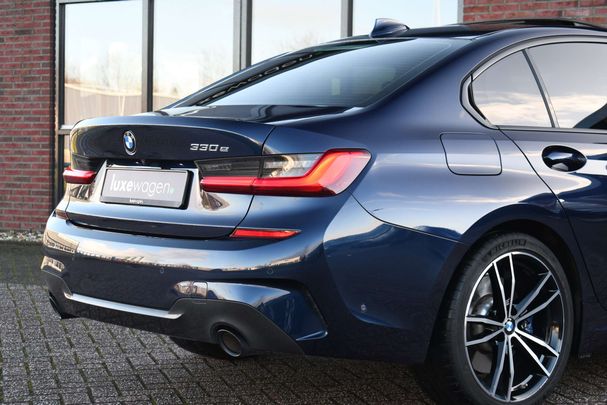 BMW 330 e M Sport 215 kW image number 22