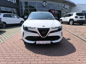 Car image 43