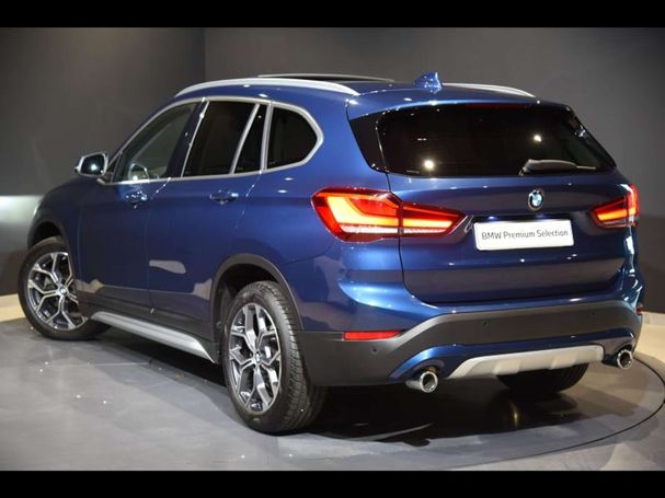 BMW X1 sDrive18d xLine 110 kW image number 4