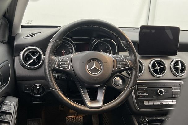 Mercedes-Benz GLA 200 d 100 kW image number 12