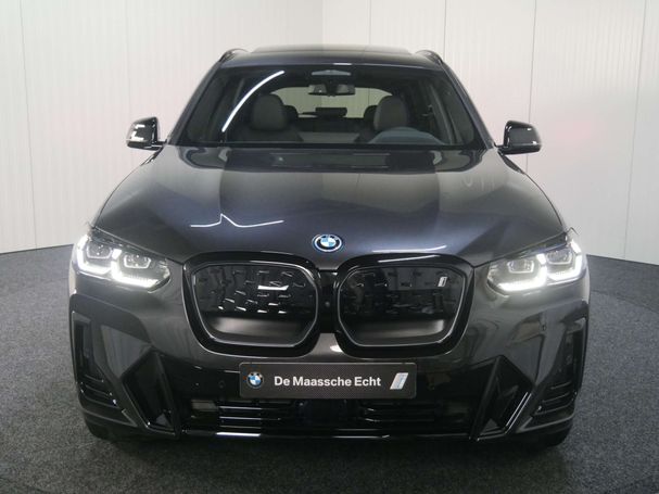 BMW iX3 210 kW image number 6