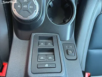 Car image 37