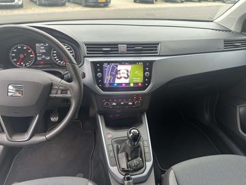 Car image 25