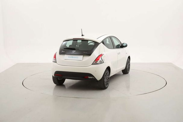 Lancia Ypsilon 51 kW image number 6