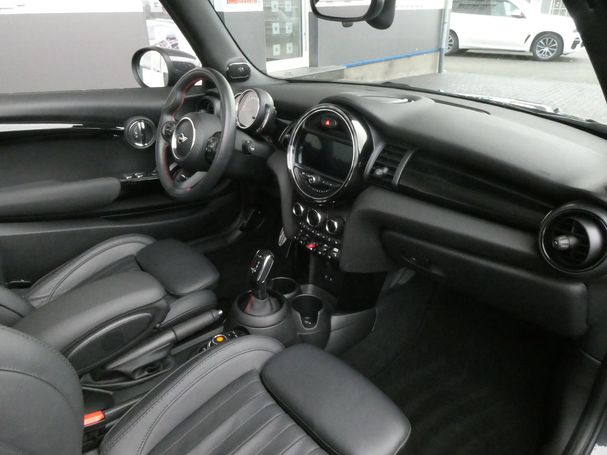 Mini John Cooper Works Cabrio 170 kW image number 11