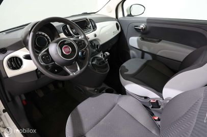 Car image 11