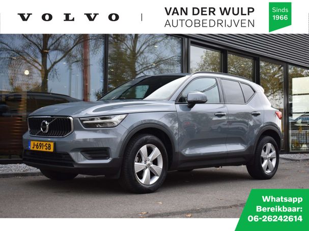 Volvo XC40 T2 Momentum 95 kW image number 1