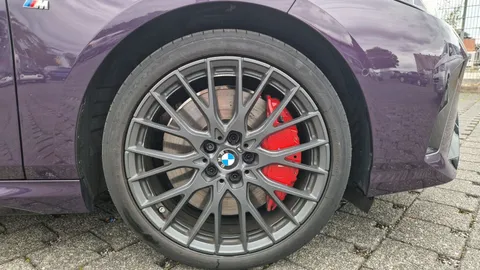 Car image 29