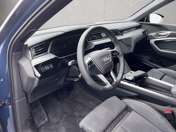 Audi e-tron quattro S-line Sportback 300 kW image number 6