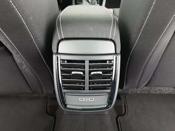 Car image 41