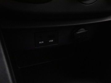 Car image 26