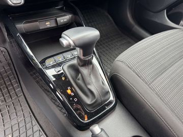 Car image 26