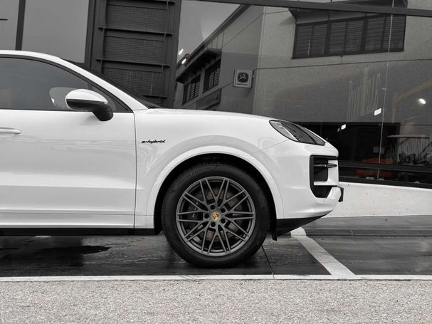 Porsche Cayenne Coupé E-Hybrid 346 kW image number 1