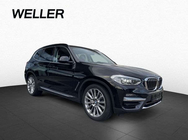 BMW X3 xDrive30d Luxury Line 195 kW image number 3