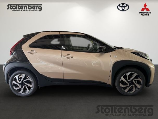 Toyota Aygo X 1.0 53 kW image number 4