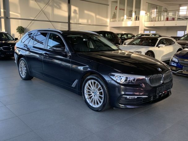 BMW 520d Touring 140 kW image number 1