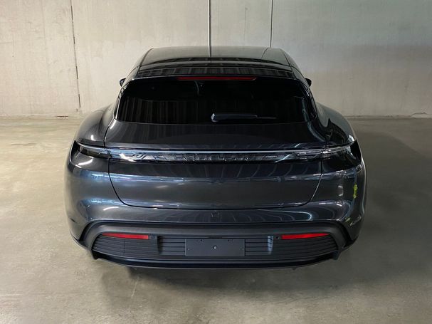 Porsche Taycan Sport Turismo 320 kW image number 3