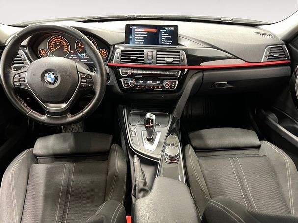 BMW 320d Touring xDrive Sport Line 140 kW image number 10