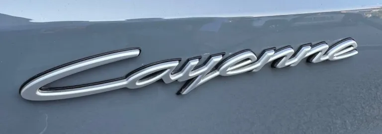 Car image 30