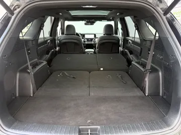 Car image 47