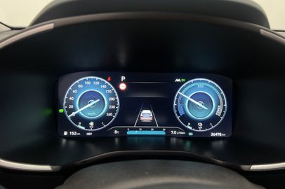 Car image 26