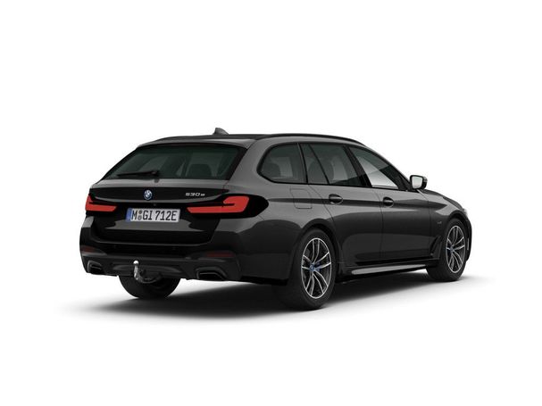 BMW 530 Touring 215 kW image number 2