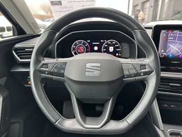 Car image 37