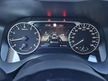 Car image 40
