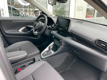 Car image 11