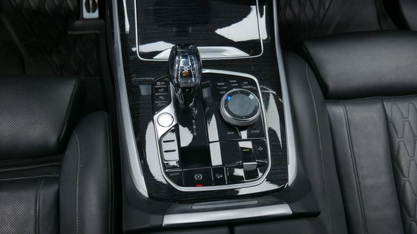 BMW X7 xDrive30d 195 kW image number 22