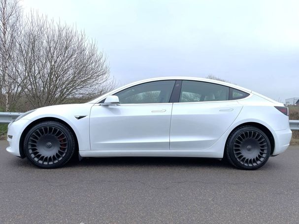 Tesla Model 3 Performance AWD 375 kW image number 7