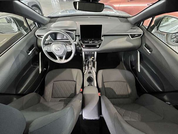 Toyota Corolla Cross 2.0 146 kW image number 6