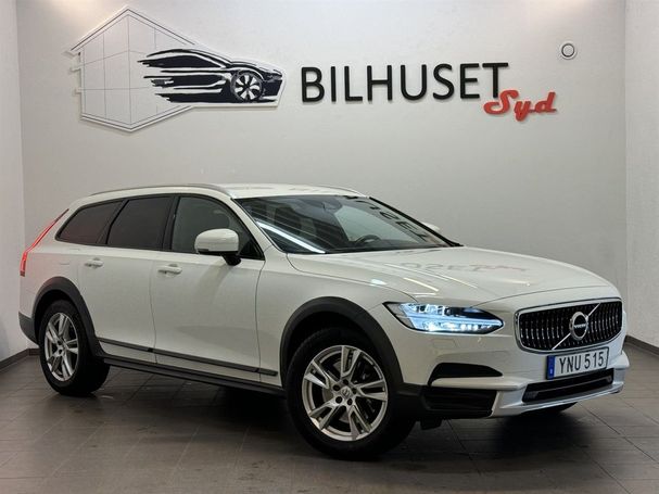 Volvo V90 Cross Country D4 AWD 140 kW image number 2