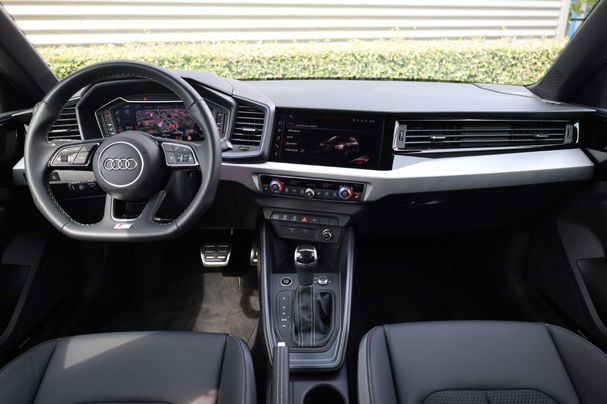 Audi A1 40 TFSI S-line Sportback 152 kW image number 14