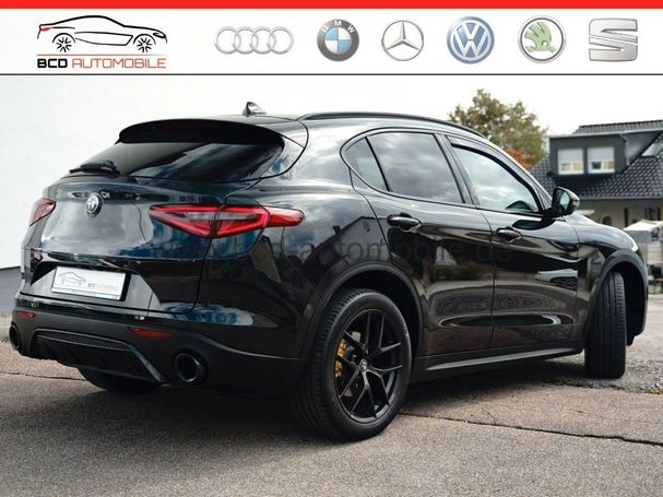 Alfa Romeo Stelvio 2.0 Turbo 16V B-Tech 206 kW image number 4