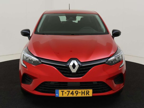 Renault Clio TCe 90 66 kW image number 2