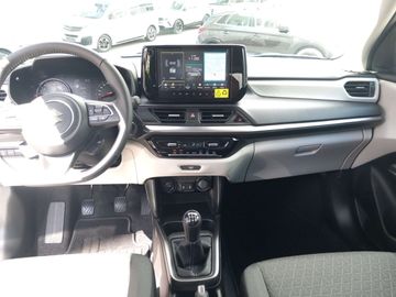 Car image 15